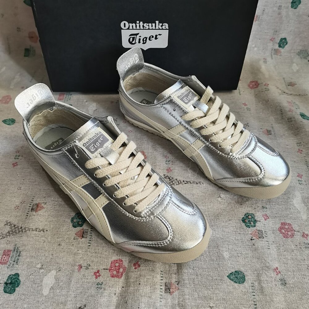 Asics Onitsuka Tiger Mexico 66 Silver Sneakers